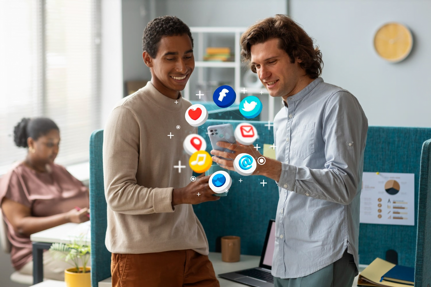Do Social Media Managers Create Content? 4 Free photo medium shot men holding smartphone